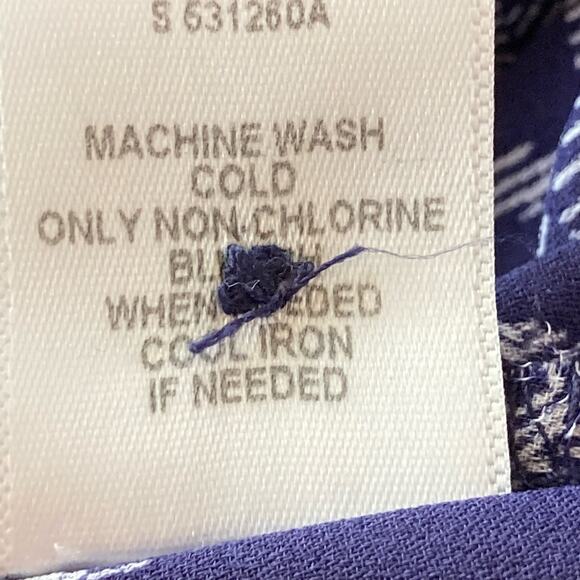 Mix by 41 Hawthorn Elephant Print Navy Top Novelty Print Boho Contemporary MED - Picture 9 of 9